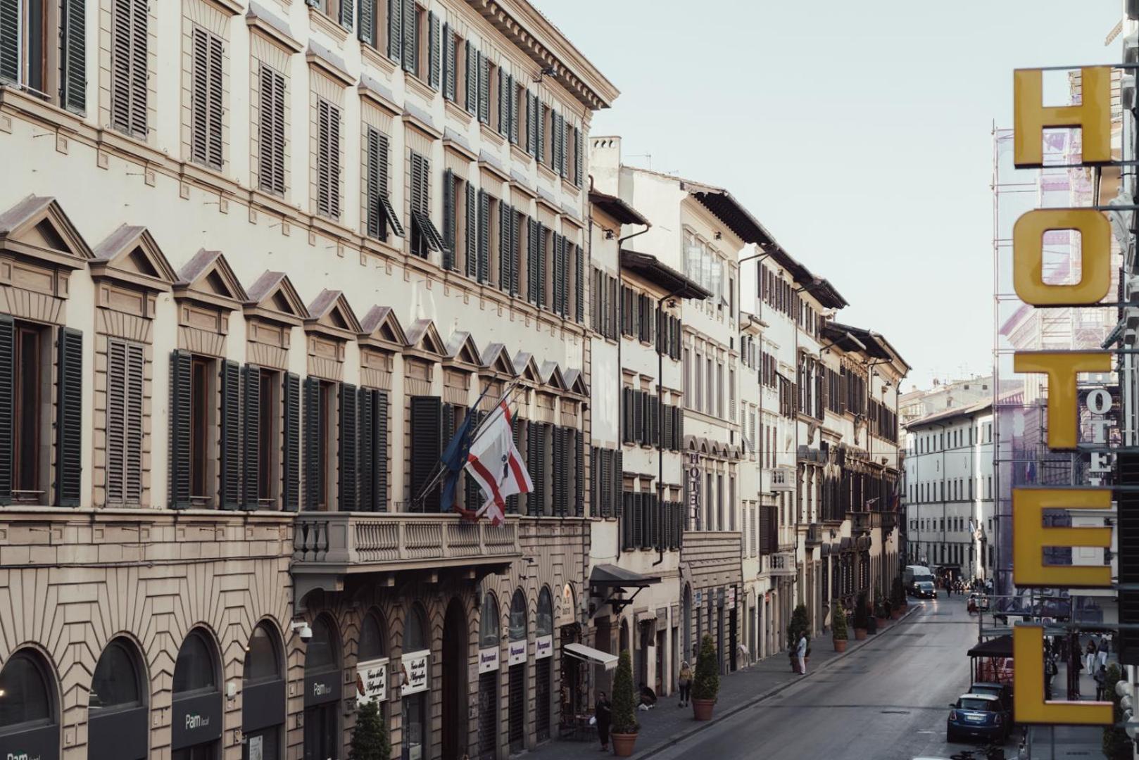 II Guelfo Bianco Hotel Florence Exterior photo
